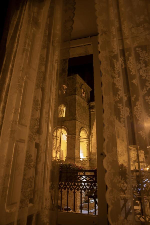 Apartmán La Casa Sulla Piazza Enna Exteriér fotografie