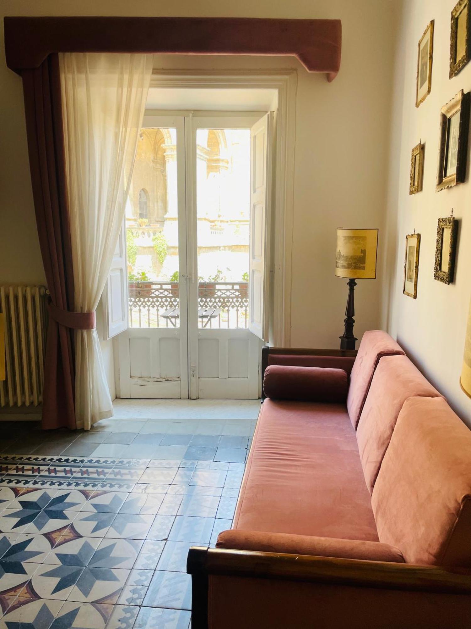 Apartmán La Casa Sulla Piazza Enna Exteriér fotografie