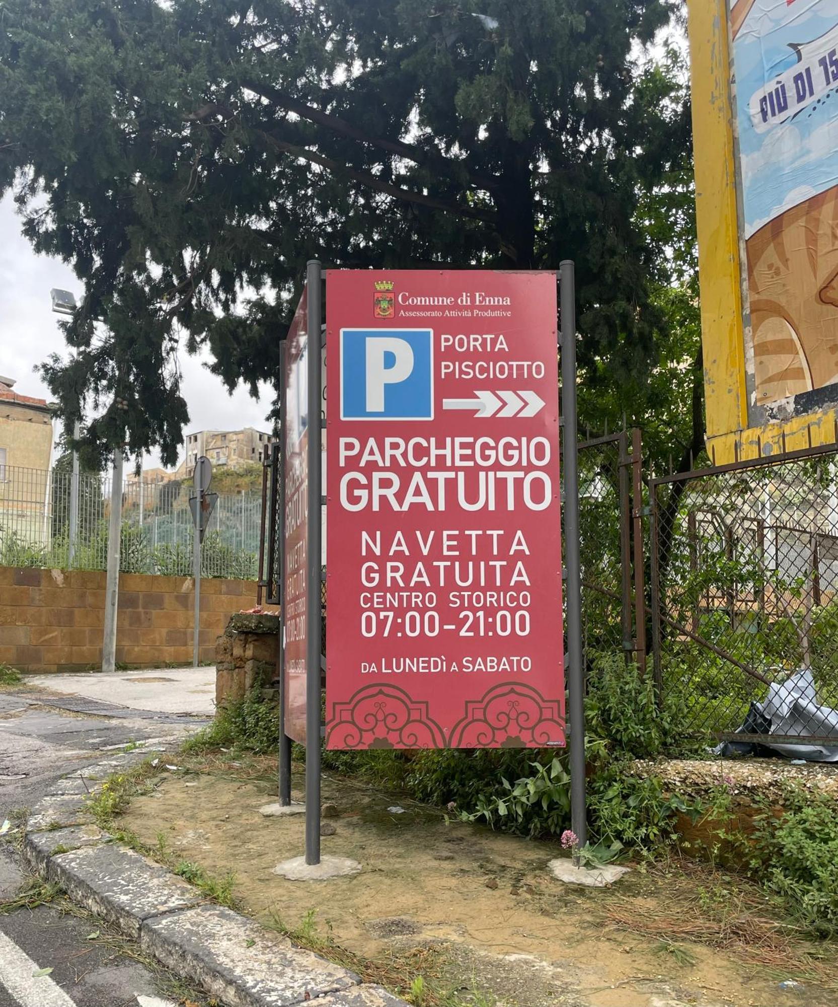 Apartmán La Casa Sulla Piazza Enna Exteriér fotografie